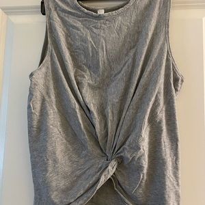 Lululemon cropped tank